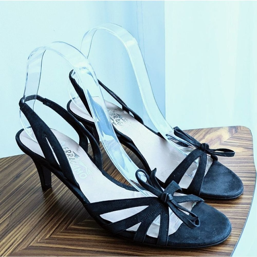 SALVATORE FERRAGAMO strappy heels sandals size 36 @S7